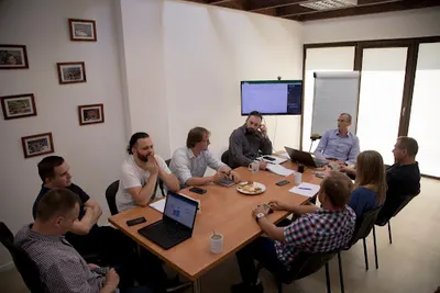 KOMPLUS - obsługa informatyczna Warszawa | Usługi informatyczne | Systemy informatyczne